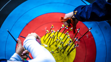 Arrows in the target in Yuanshen Stadium.