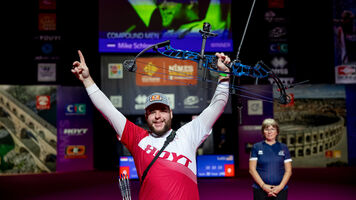 Mike Schloesser wins Nimes