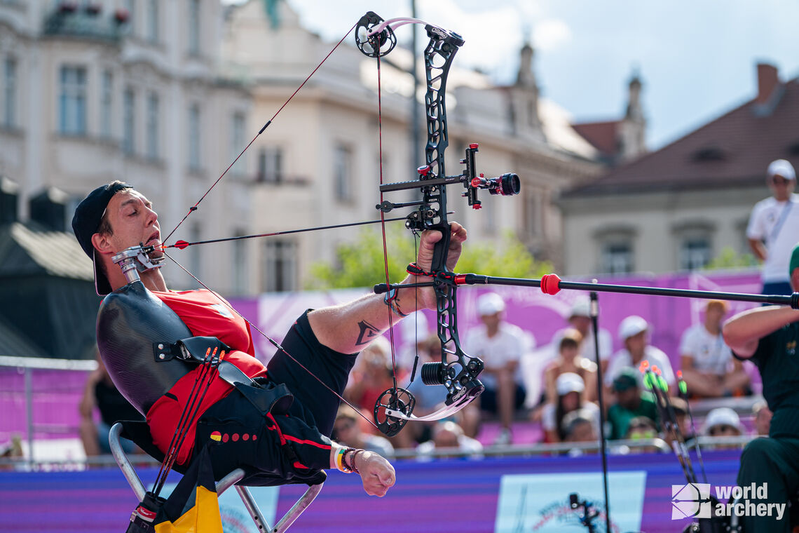 Piotr Van Montagu shooting for in the compound men’s bronze medal match,