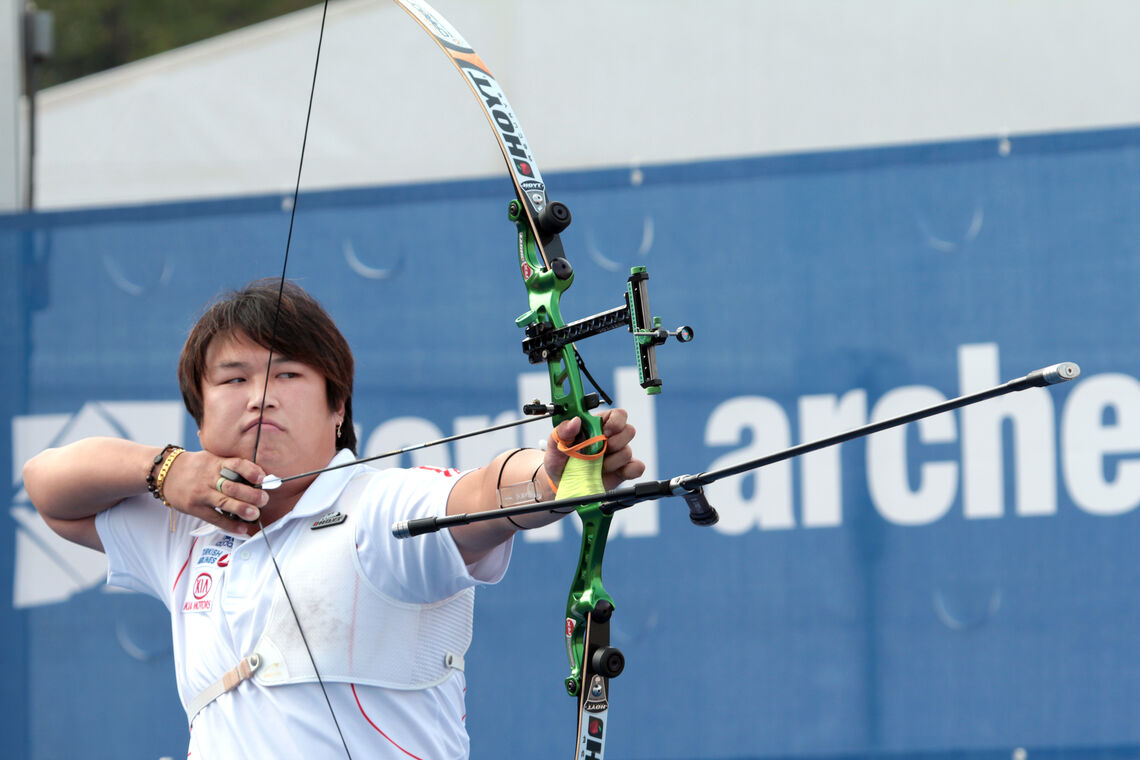 Oh Jin Hyek shooting at the Istanbul 2011 Archery World Cup Final.