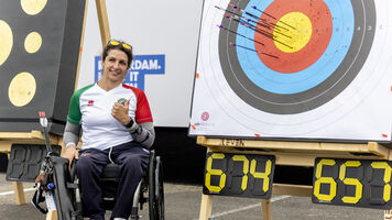 Elisabetta Mijno celebrates her world record in Rotterdam.