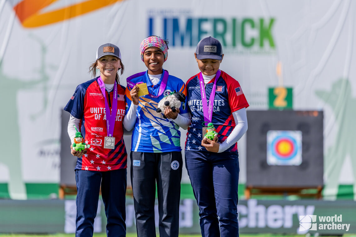 Leann Drake, Aditi Gopichand Swami and Liko Arreola on compound under-18 women’s podium.