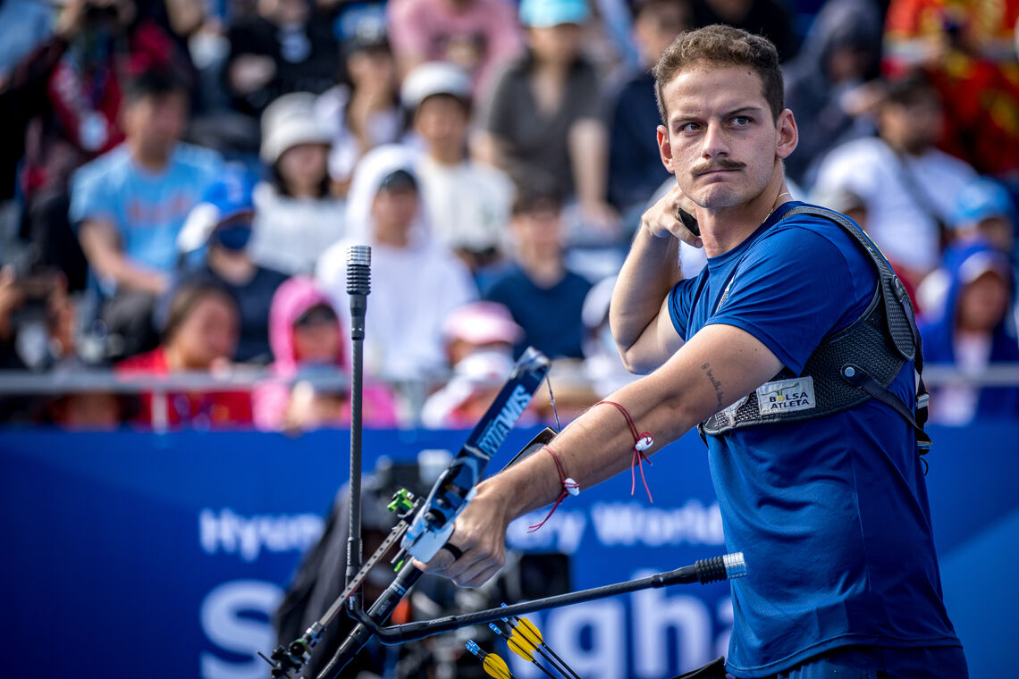 Marcus D’Almeida on top at the Shanghai 2023 Hyundai Archery World Cup.