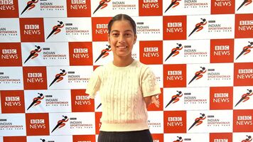 Sheetal Devi receives merging Athlete of the Year award.