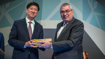 Gao Zhidan on his retirement from the board in 2019.