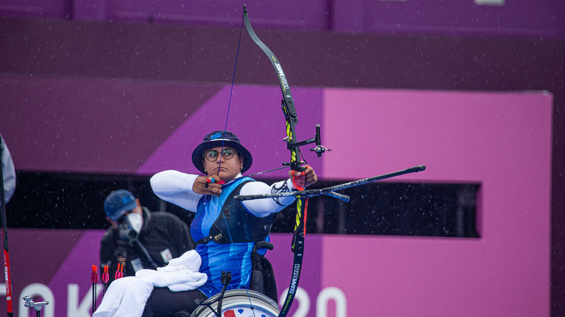 Zahra Nemati shooting at Tokyo 2020 Paralympics.